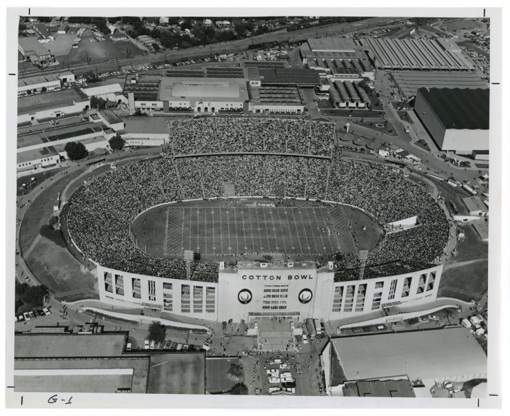 Aerial photograph of the Cotton Bowl stadium in Fair Park. From the Lester Strother Texas Metro Collection. UNTA_AR0327-101-002