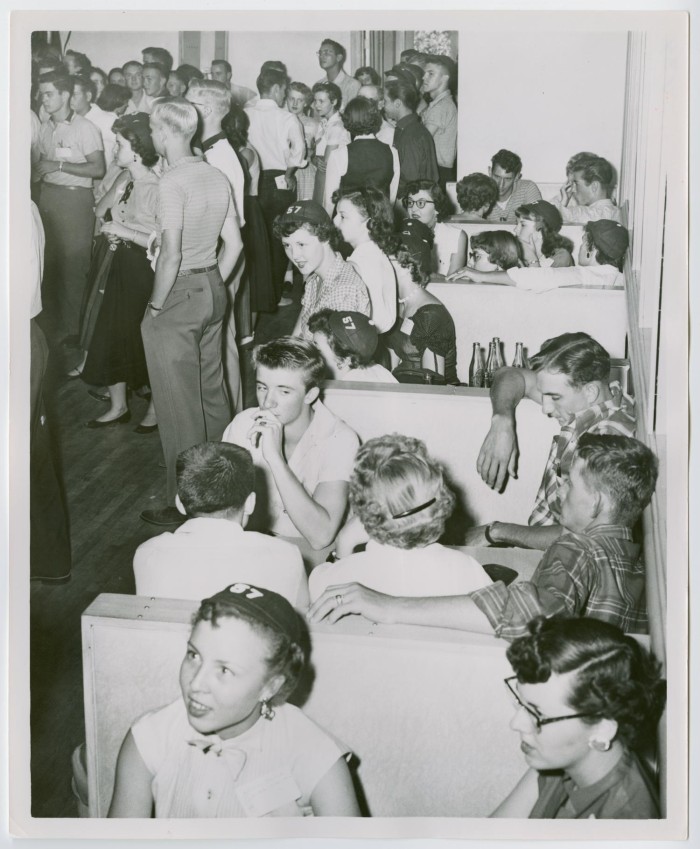 Memorial Union Building Cafeteria